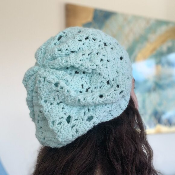🧶Handmade Pastel Blue Mesh Style Slouchy Beanie - Picture 3 of 4